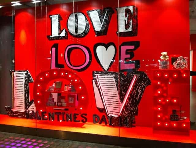 Valentine Window Display Ideas For 2024 Creative Valentines Day Decorations 4over4com 4629